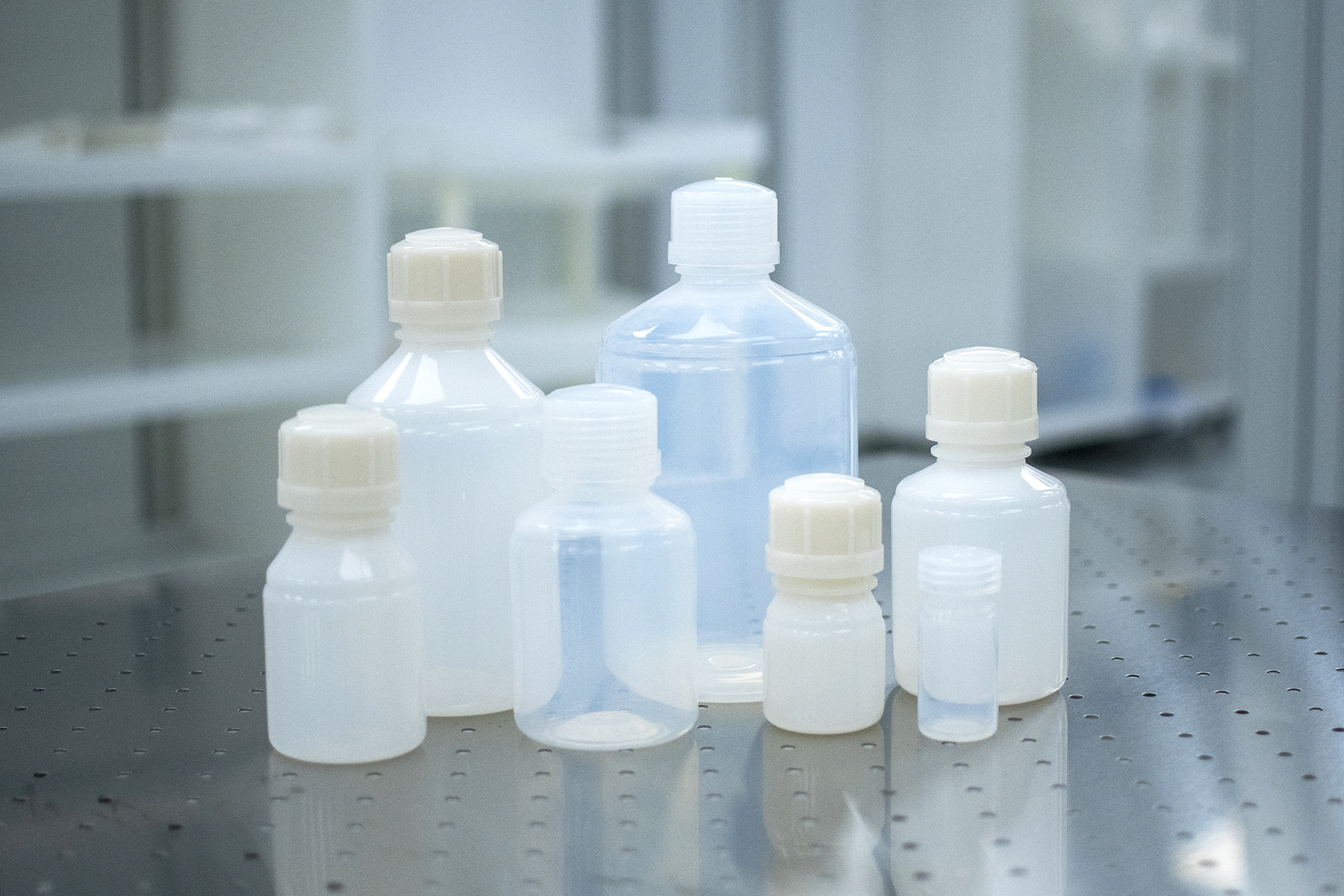 Los fluoropolímeros Everflon™ son la solución a la escasez de vidrio médico