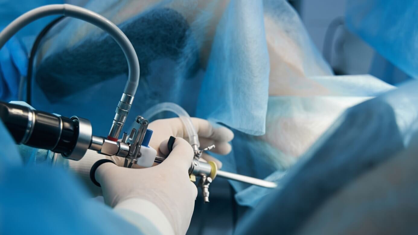 Avances en el moldeo por inyección con fluoropolímeros biocompatibles